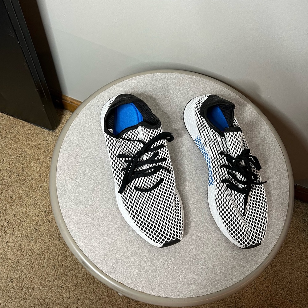 adidas tennis shoes